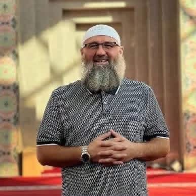 Arrestohet në dalje të Pejës imami i njohur në Kosovë Arrestohet në dalje të Pejës imami i njohur në Kosovë